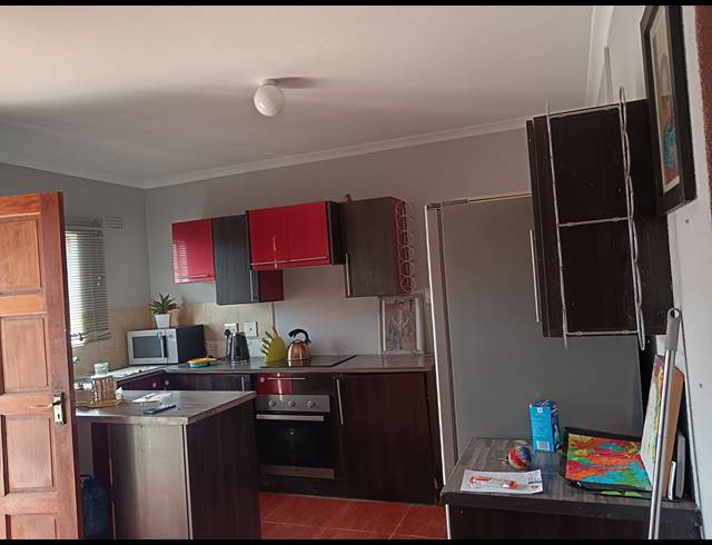 3 BEDROOM HOUSE FOR SALE IN RACEWAY